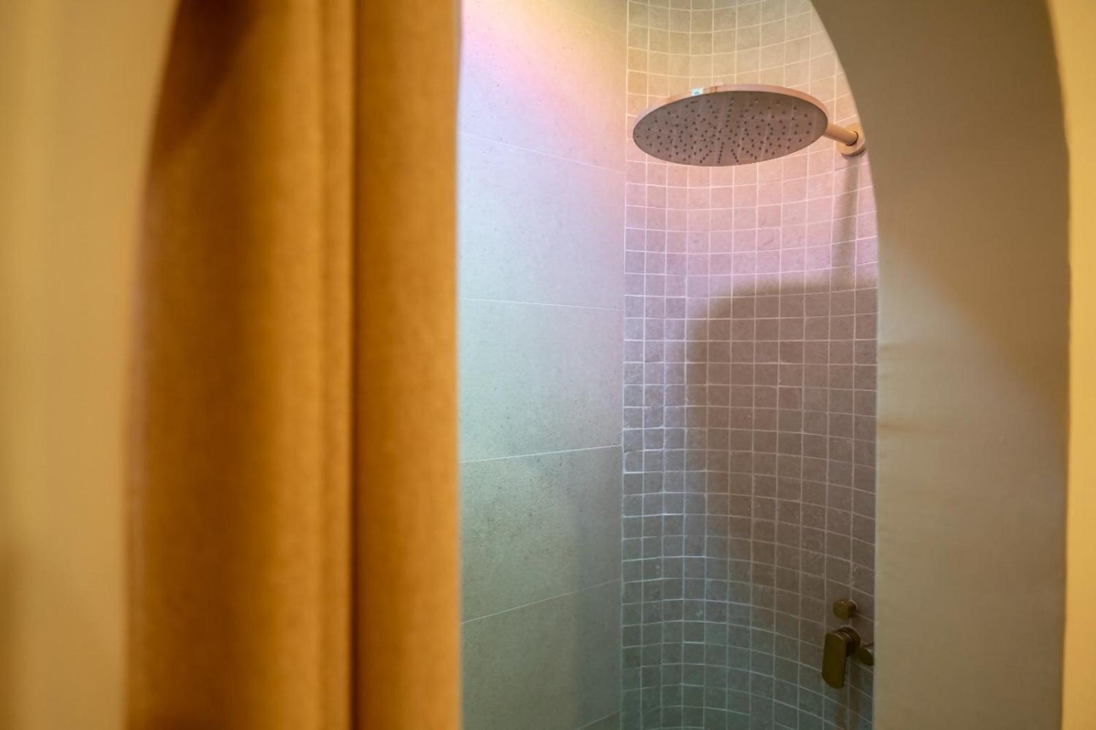 Mina Nai Apartment Ferrol Zewnętrze zdjęcie